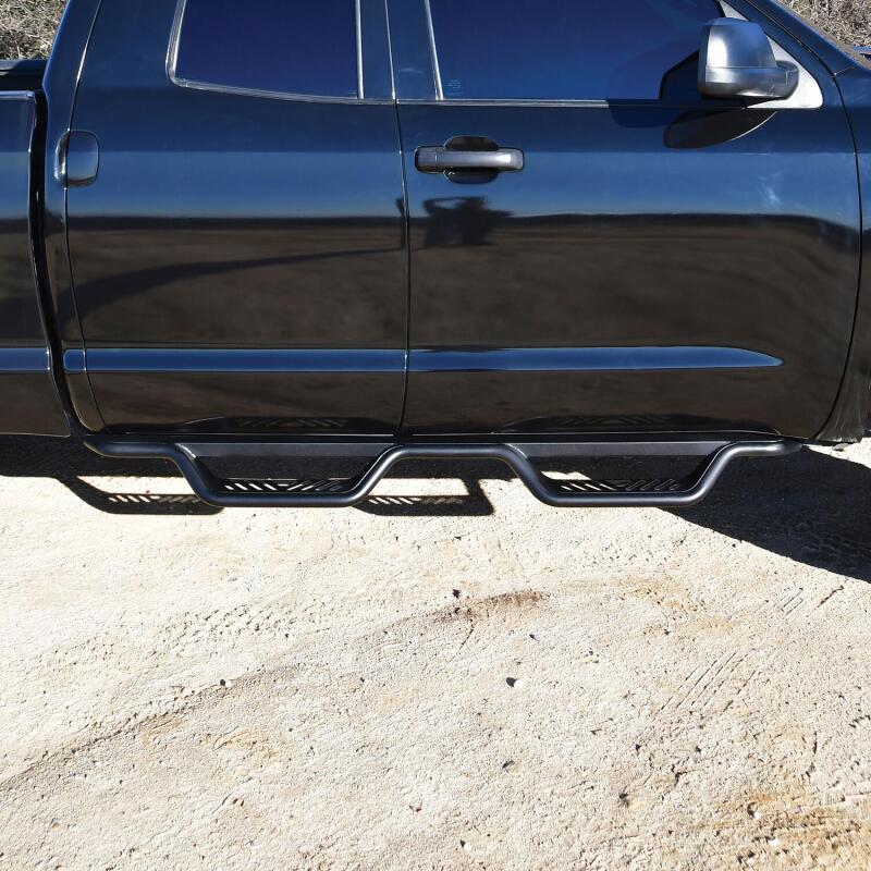 WES Nerf Bars - Outlaw - Westin 07-21 Toyota Tundra Double Cab Outlaw Nerf Step Bars - Textured Black